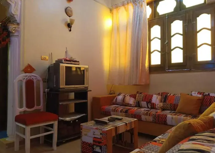 Roma House
